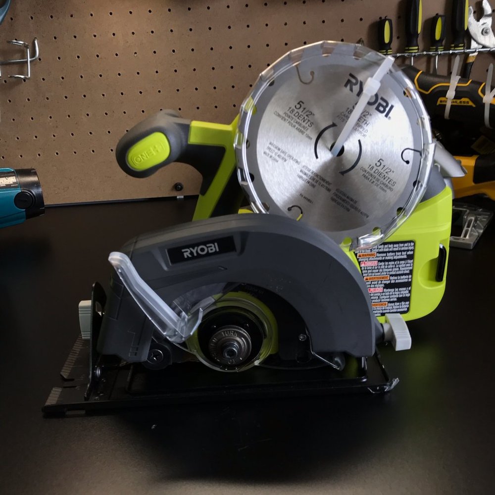 🆕 RYOBI P505VN ONE+ 18V Cordless 5-1/2 in. Circular Saw Tool Only